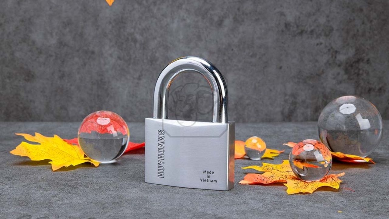 Khóa Treo Titanium Huy Hoàng