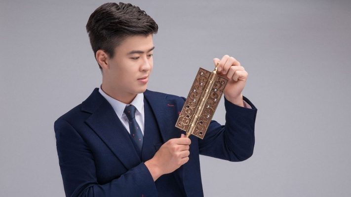 Bản Lề Đồng Thau Là Gì?