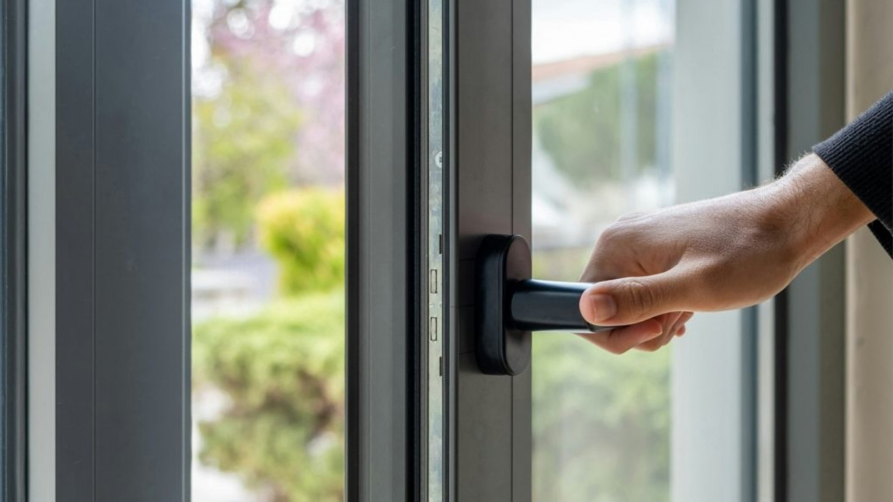 4 Tiêu chí kỹ thuật cốt lõi khi chọn mua tay nắm cửa sổ