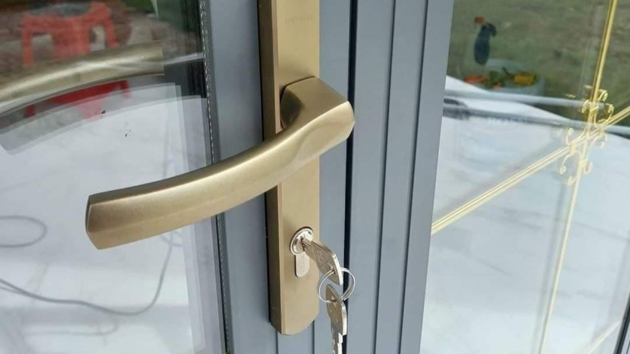 Kết cấu tay nắm quyết định độ ổn định lâu dài
