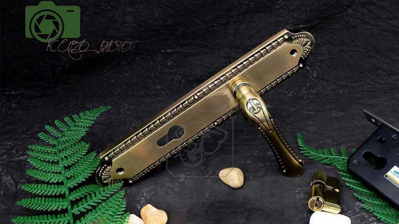 Khóa Huy Hoàng EX 8561 Đại